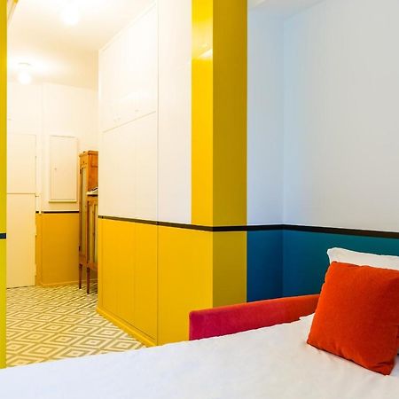 Piazza Municipio Apartments By Wonderful Italy Наполи Екстериор снимка